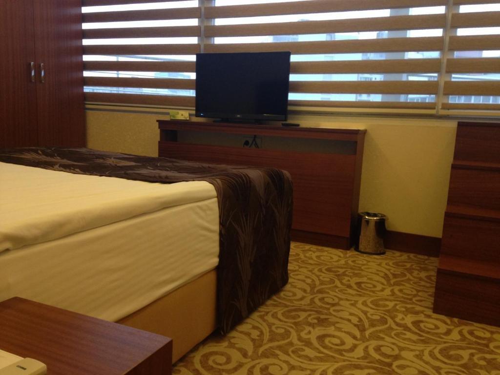 Asrin Business Hotel Kizilay Анкара Экстерьер фото